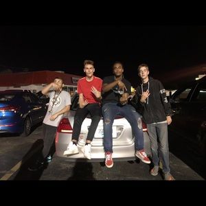 Meet your Posher, Tanan